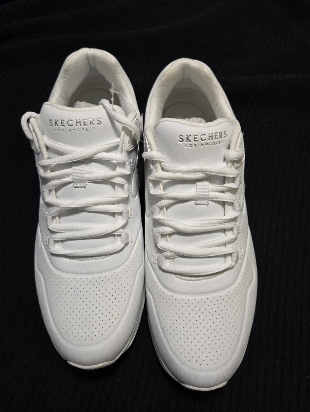 Skechers Street Los Angeles White Classic Lace-Up Athletic Sneakers